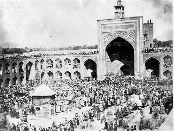 قیام خونین مردم در برابردستورنامتعارف رضاخان/حجاب خط قرمز زنان ومردان غیور ایرانی