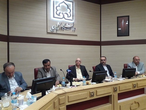 دانشگاه زنجان مستحق تبدیل شدن به دانشگاه برتر بین‌المللی را دارد