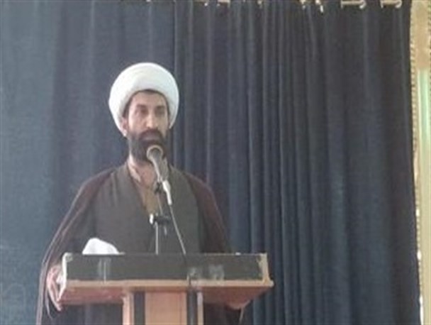 نفوذ فرهنگی دشمن با کشف حجاب/نقش بی حجابی و بد پوششی در افزایش خیانت ها