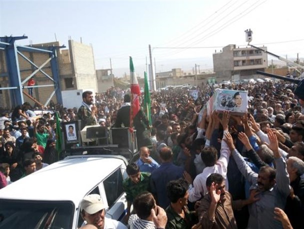 مراسم باشکوه تشییع پیکر شهید احمد آذریان در دهدشت + تصاویر