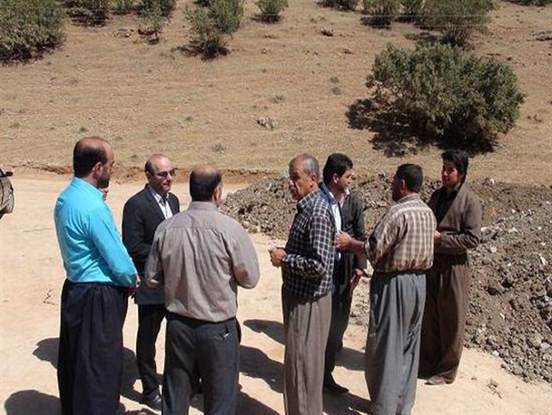 فضاهای ورزشی و پروژه های در حال اجرا در شهرستان جوانرود مورد بازدید قرار گرفت