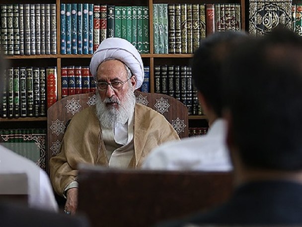 جهاد دانشگاهی برای افزایش کیفیت محصولات طرح ارائه دهد/ با نوآوری مشکلات اقتصادی را رفع کنید