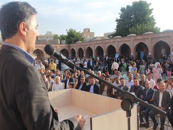 سروی: سالانه 6200 تن عسل در استان تولید می‌شود/رحیمی زاد:مشگین‌شهر با شتاب بیشتر در مسیر توسعه قرار گرفته است
