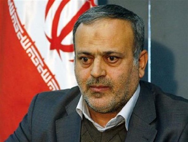 اسامی مفسدان و متخلفان اقتصادی باید منتشر شود/خبرنگاران از پمپاژ یاس و ناامیدی به جامعه پرهیز کنند