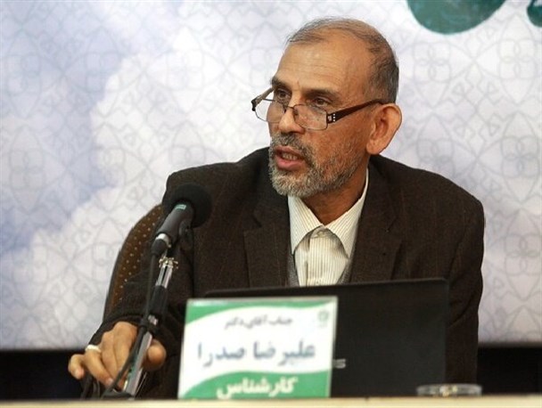 عزاداری‌های محرم باید در راستای اقامه امر سیدالشهدا(ع) باشد