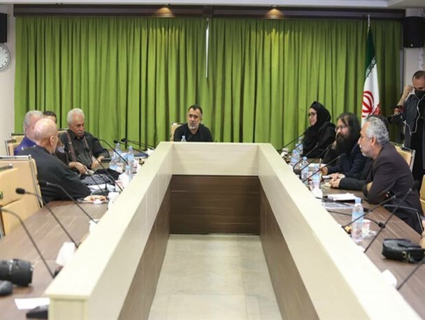 نشست شورای سیاستگذاری تئاتر فجر؛ بیشتر آثار «تئاتر فجر ۴۱» تولیدی خواهد بود