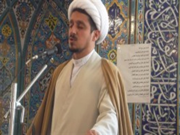 حج میعادگاه عاشقان و محل وحدت مسلمین است/ زن و مرد در قرآن لباس یکدیگرند