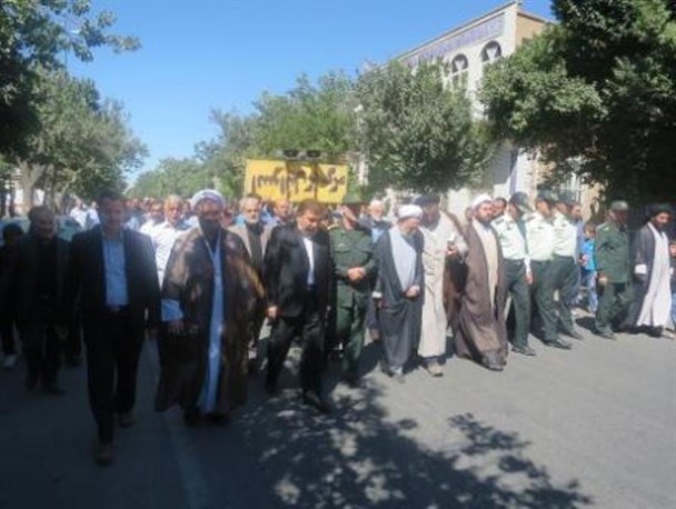 فریاد «مرگ بر آل‌سعود» و «مرگ بر آل‌خلیفه» درآذرشهر طنین انداز شد