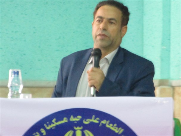 800 دانش آموز بی سرپرست یا با سرپرست ناتوان در فیروزآباد وجود دارد