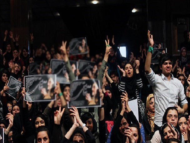 دانشجویان طعمه تشکل‌های سیاسی در هنگام انتخابات هستند/ تشکل های یکبار مصرف که فقط بعضی چیزها را می‌بینند!!!