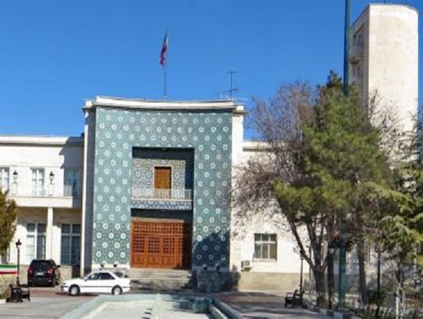 تناقض آرا در مورد هاشمی و مطرح شدن پوری حسینی / تقابل هم اندیشی مجمع نمایندگان و سهم خواهی حزبی