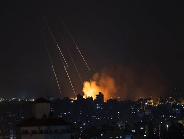شلیک بیش از 10 موشک از غزه به سرزمین‌های اشغالی/ گنبد آهنین فعال شد