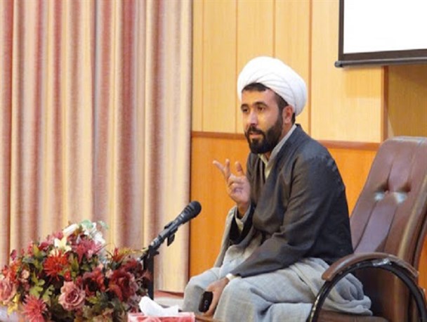 شهادت حضرت رقیه(س) تلنگری برای بیداری مردم بود