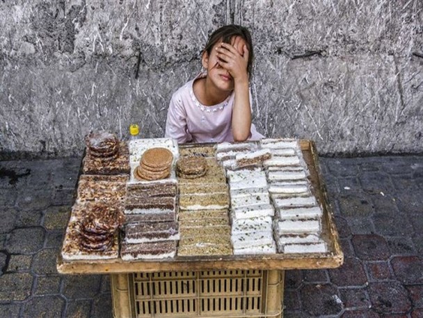 ردپایی از سازماندهی متکدیان در یزد نیست/۹۷ درصد گداهای یزد کودک‌ند