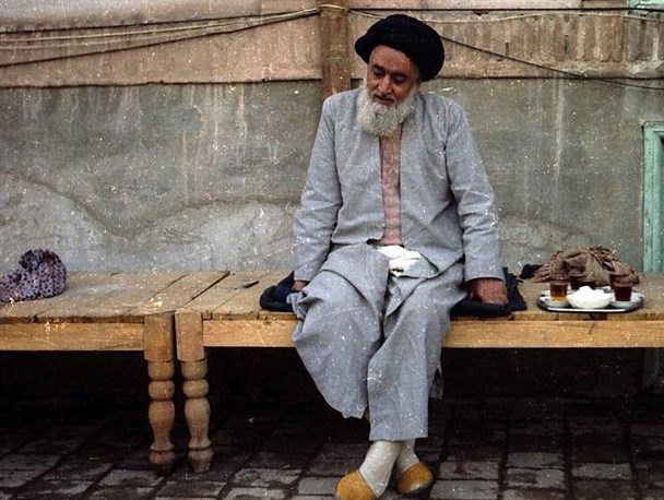 بزّاز زاده‌ای که از محراب به عرش رسید/ آیت‌الله مدنی، عاشق بی‌چون و چرای پیاده‌روی اربعین