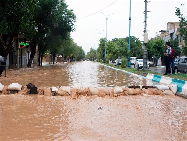 باید در آینده منتظر باران‌های سیل‌آسای بیشتری در یزد باشیم