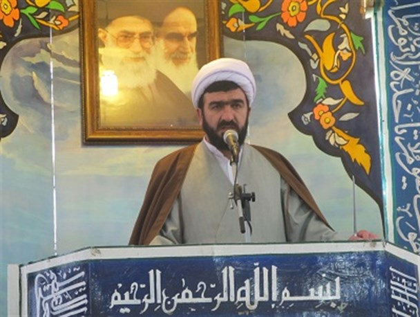 منطق قوی تنها راه مقابله با آمریکا