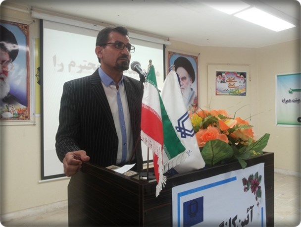 اقتصاد عاریتی دردی دوا نمی کند/ اقتصاد مقاومتی حلال مشکلات است