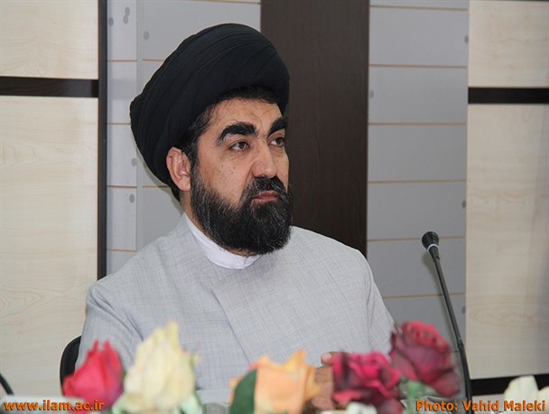 جهان اسلام باید تمام قد در مقابل آل سعود بایستد