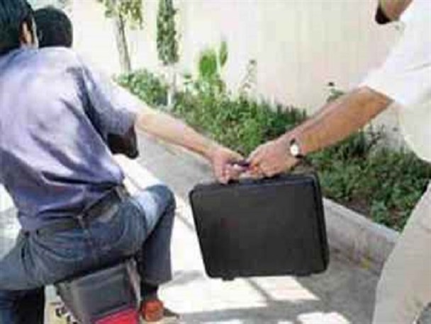 کیف قاپی که کمتر 24 ساعت شناسایی و دستگیر شد