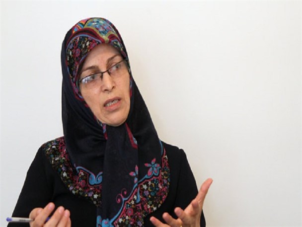 یک تشکّل غیر قانونی در دانشگاه شهید مدنی، از محکوم فتنه برای سخنرانی دعوت کرد!