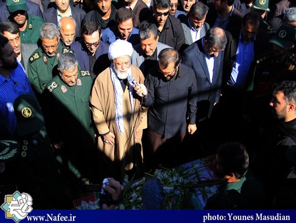 'گزارش تصویری/ تشییع پیکر مطهر سردار شهید همدانی