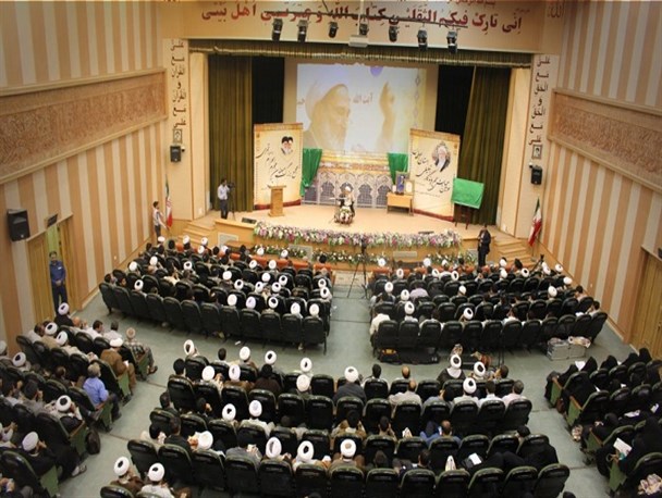 سومین همایش چهره ماندگار تبلیغی استان اصفهان/ تصاویر