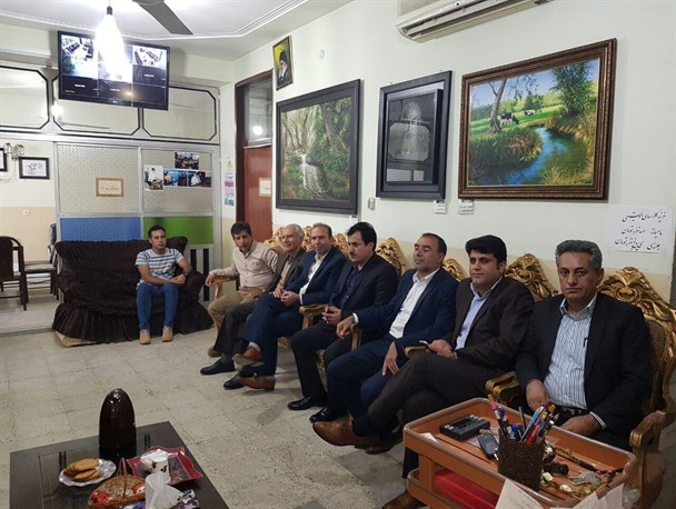 زیبا سازی شهر به هنرمندان سپرده شود