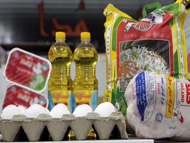 اهدا مرحله نوزدهم سبدغذایی به مادران باردارنیازمند