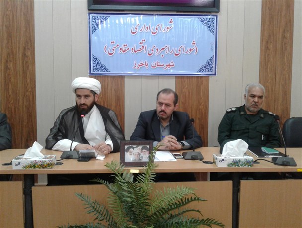 اجازه ظلم و بی عدالتی را به احدی نمیدهیم