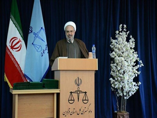 ایجاد دسترسی برای پلیس جهت جلوگیری از کلاهبرداری‌ بانکی ضروری است