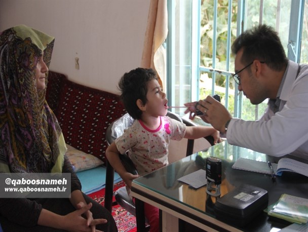 ویزیت رایگان مرزنشینان تا توزیع 230 جلد کتاب در مدارس