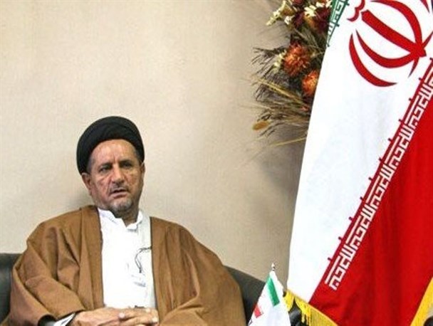 دولت و سازمان برنامه پرداخت مطالبات بازنشستگان را در دستورکار خود قرار دهد/ چرام چشم انتظار خسارات سیل