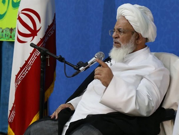 جنگ رسانه‌ای دشمن برای تضعیف روحیه مردم/ حوادث اخیر نتیجه ناکامی دشمن در رخنه به نظام است