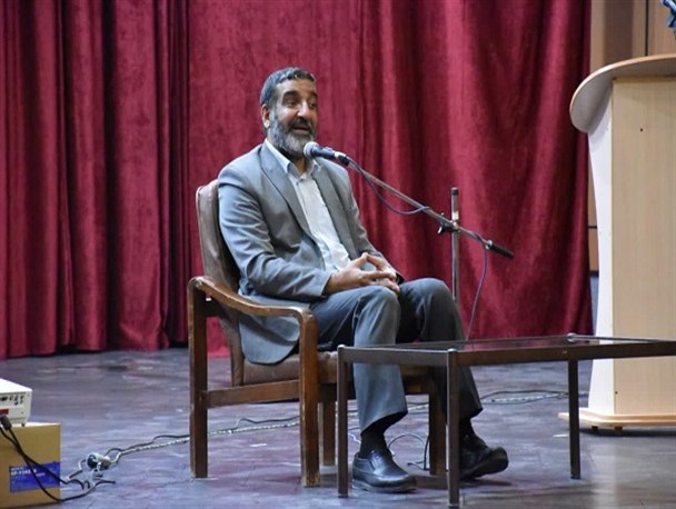 مبنای برنامه ریزی فرهنگی، بودجه ریزی نیست؛ تربیت ولایی است/دهه هشتادی و نودی ها انقلاب اسلامی را به اوج خواهند رساند