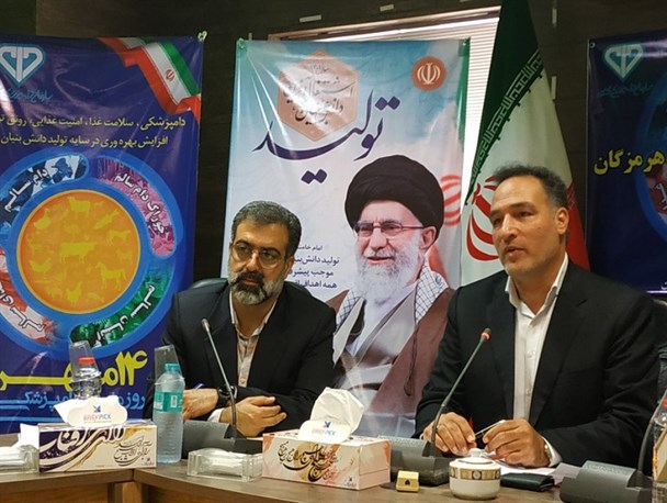 افزایش ۵۰ درصدی واکسیناسیون مرغ بومی نسبت به سال گذشته در هرمزگان