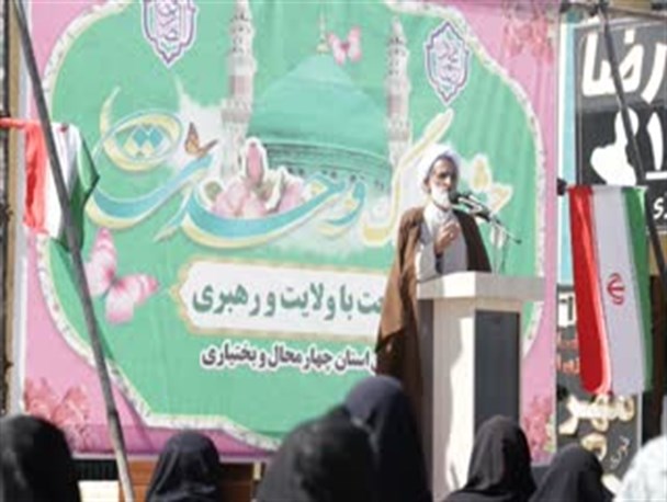 مدافعان دروغین حقوق زنان، بزرگ‌ترین هتاکان شخصیت آنان/ بهانه امروز دشمن، آزادی بانوان است