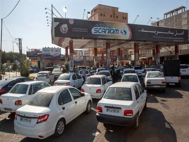 نبود اراده جدی برای حل مشکل صف های طولانی سوخت در سیستان و بلوچستان