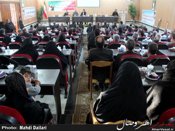 همایش احداث "حسینیه اعظم شهدای شهرستان اهر" برگزار شد