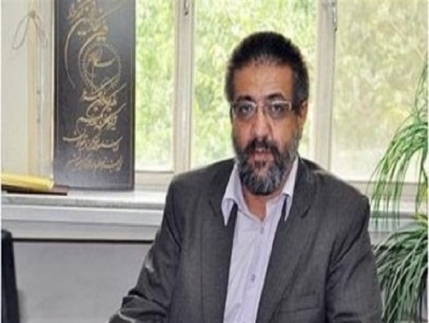 دولت اگر کمیته نظارت بر برجام را تشکیل بدهد منافع خودش به خطر می افتد/آنچنان که از دولت انتظار میرودبه سخان مقام معظم رهبری مدظله العالی توجه کامل نمیکند