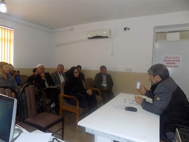 نشست مشورتی بخشدار مرکزی گمیشان با دهیاران ،رییس جهاد کشاورزی و رییس دامپزشکی گمیشان