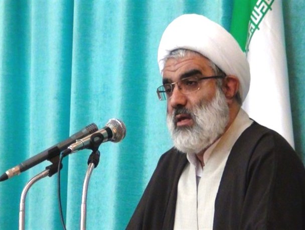 طبق فرمایش رهبری «فتنه خط قرمز» نظام است/ آقای استاندار مشوق فتنه را «برکنار» و از مردم« عذرخواهی» کنید