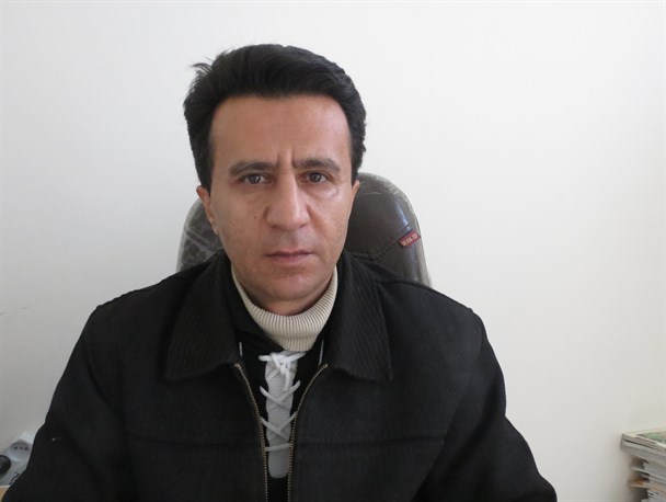 کمک ۳۰ میلیون ریالی پیشکسوت کتابداری ایران به کتابخانه‌های دهگلان