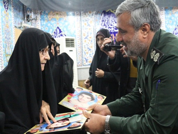 تجلیل از مادران آسمانی محله سرپیر گرگان