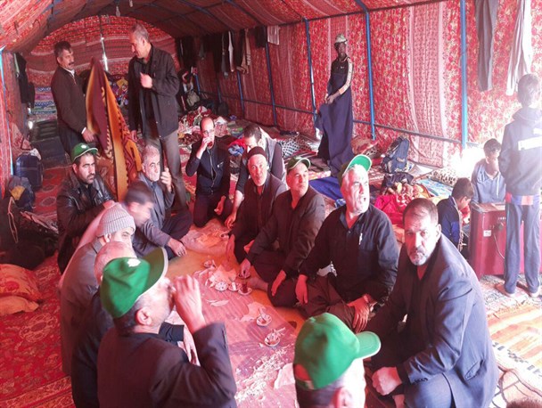 از برپایی موکب آیت الله بهاری در کربلا