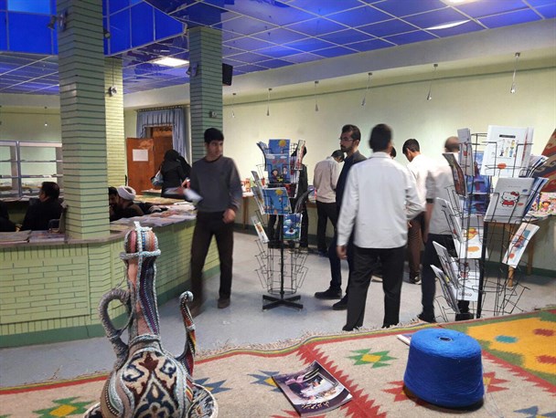 عرضه 2400 عنوان کتاب در نمایشگاه گرمسار