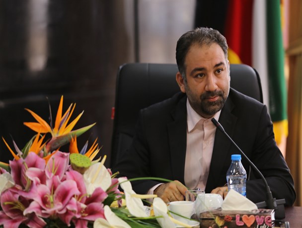 امروز استراتژی و راهبرد برای عرصه فرهنگ و هنر، «گفتگو» است