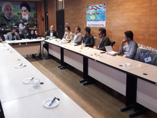 بیش از یک سوم بدهکاری12میلیاردی شهرداری چرام پرداخت شده است/برخی افراد صلاحیت خبرنگاری را ندارند/پای انتظارات و توقعات نامشروع درمیان است!