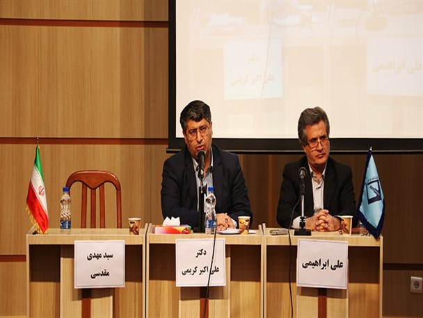 نشست مطالبه گری دانشجویی با حضور نمایندگان اراک و شازند در مجلس+تصاویر