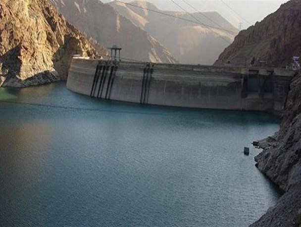 کاهش شدید منابع آب زیرزمینی/ ۲۱ درصد از ظرفیت مخازن سدهای لرستان پر است